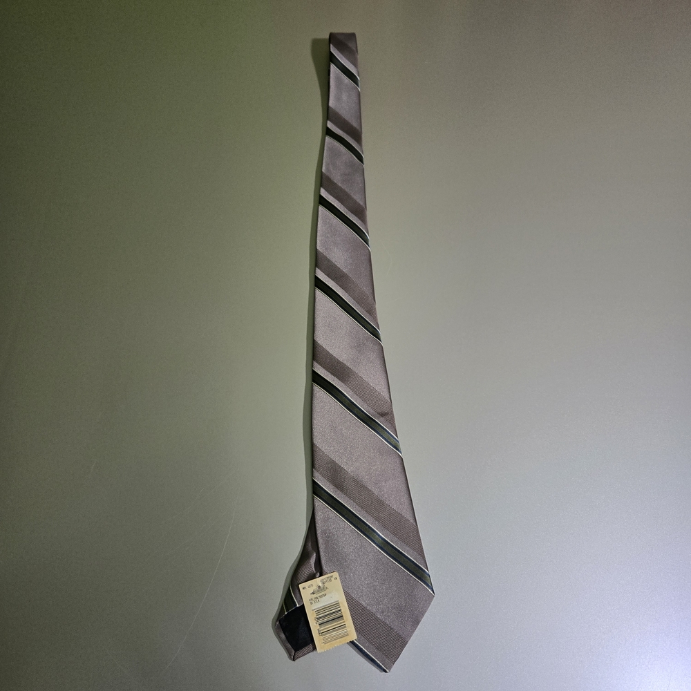 Vintage Wembley Leatherback Satins Striped Necktie